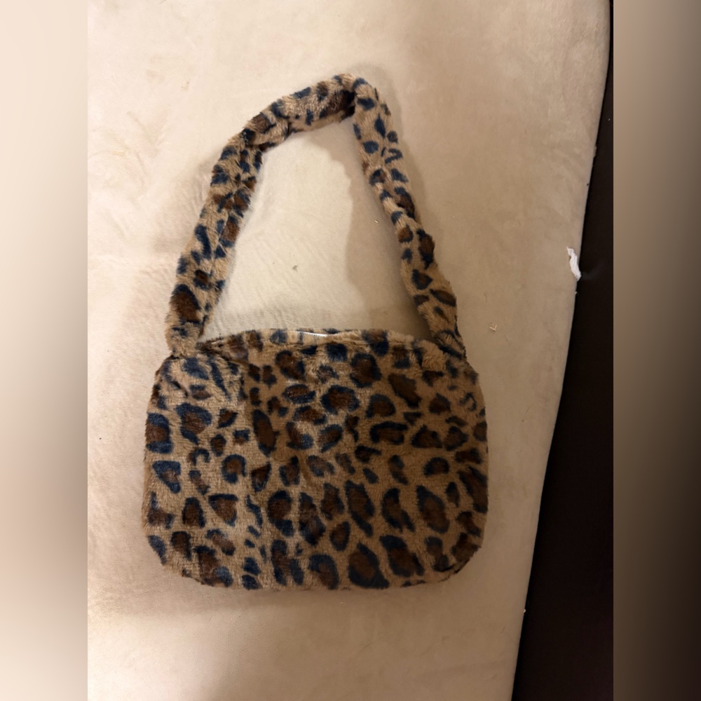 Leopard Print Faux Fur Hat